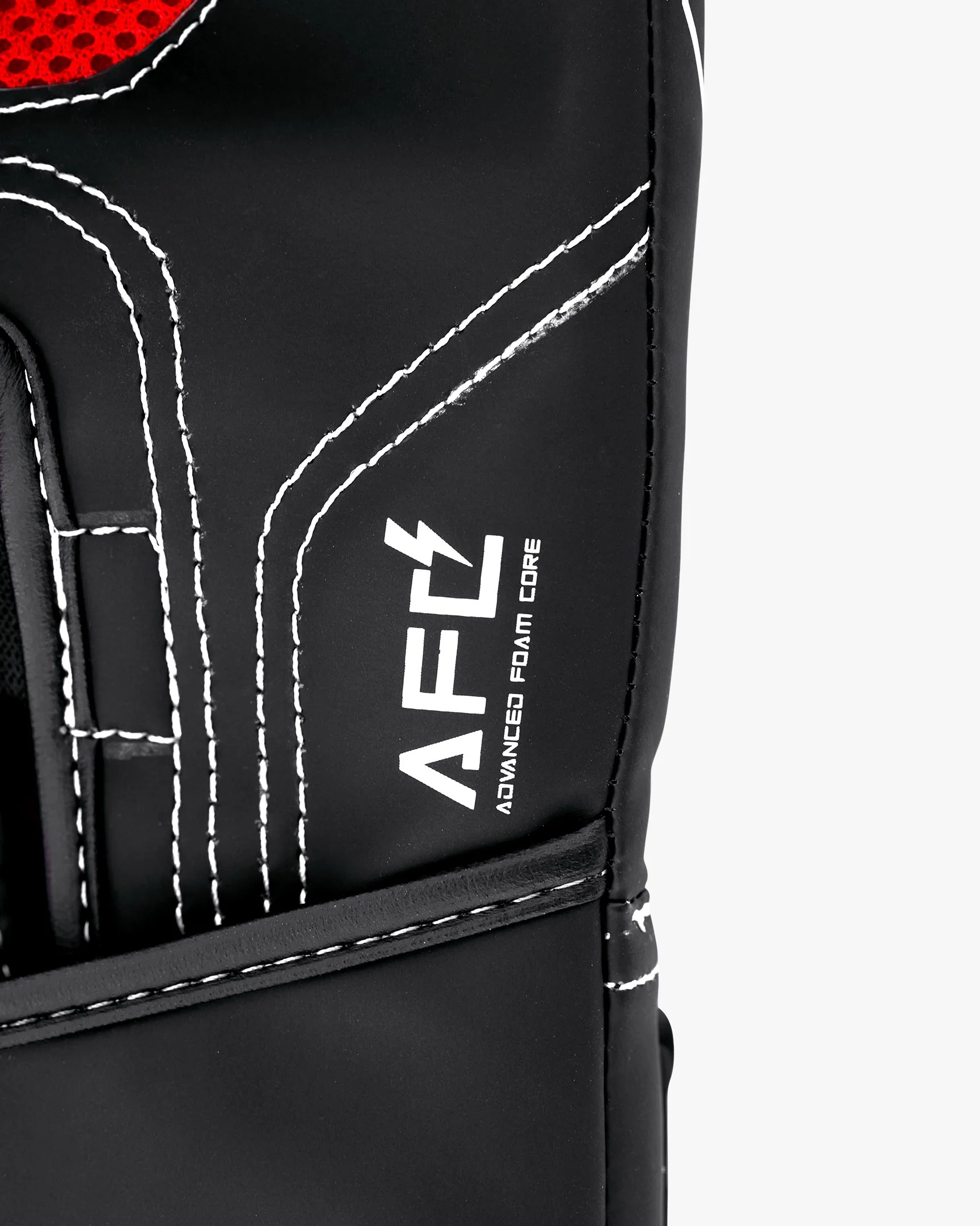 Brave Muay Thai Glove - Image 5